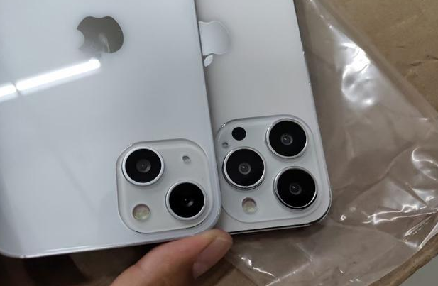 道真苹果手机维修分享iPhone 13‌机模长什么样 
